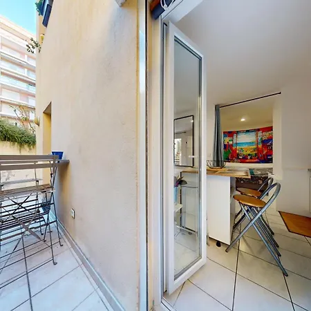 Avec Coin Nuit/face Casino&plage Apartment *